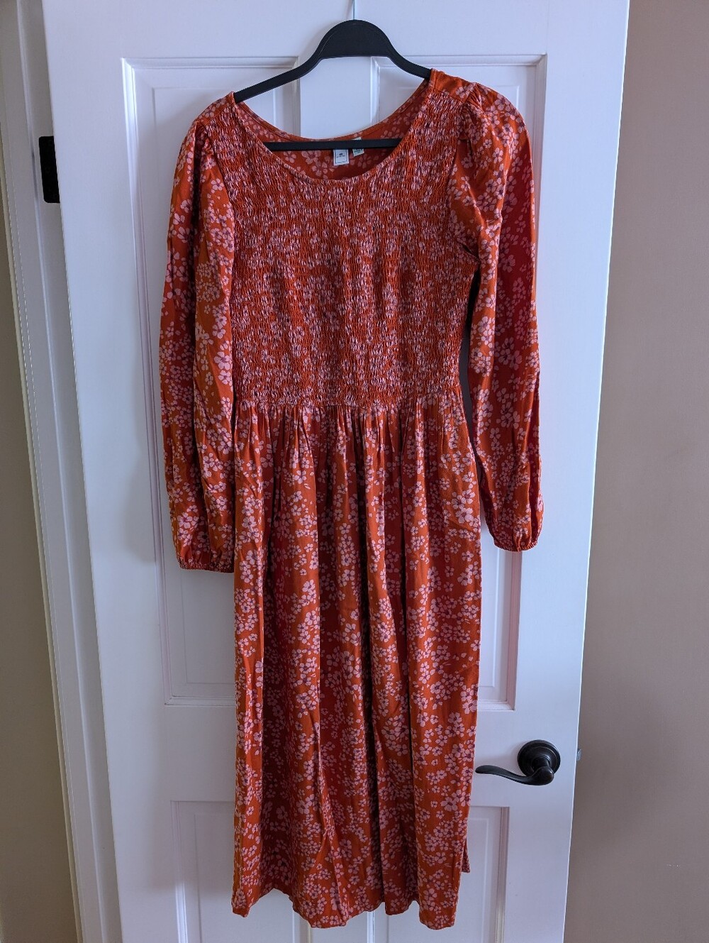 Susina Rust Floral Long-Sleeve Smocked Midi Dress